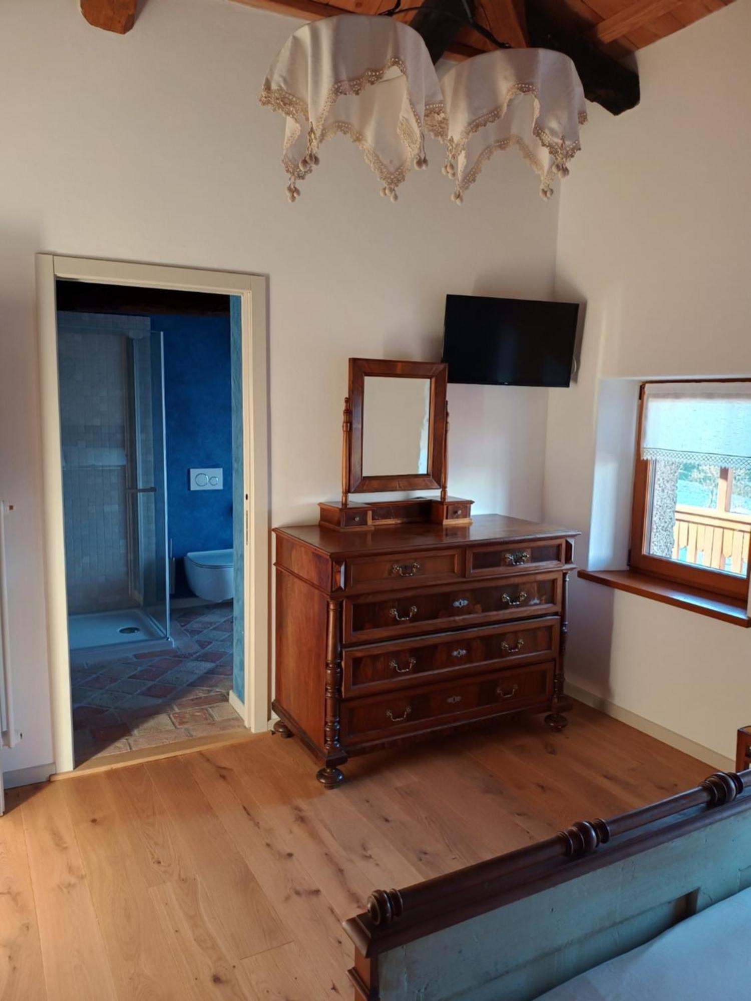 Mediis La Farie Bed & Breakfast エクステリア 写真