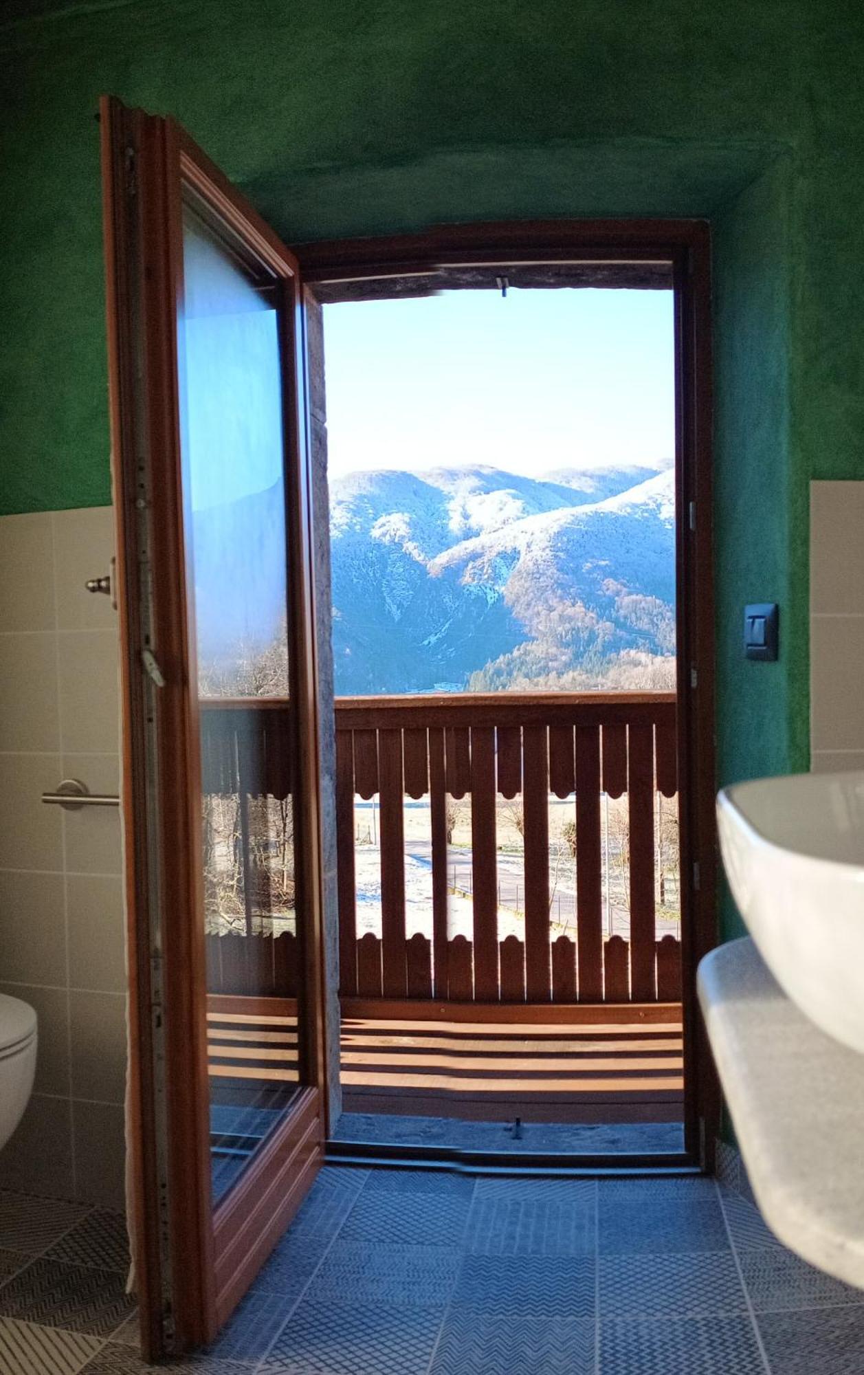 Mediis La Farie Bed & Breakfast エクステリア 写真